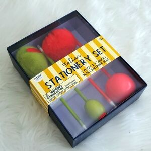 Italian Stationary Set of 4: 2 fuzzy & 2 squishy black ballpoint pens NIB